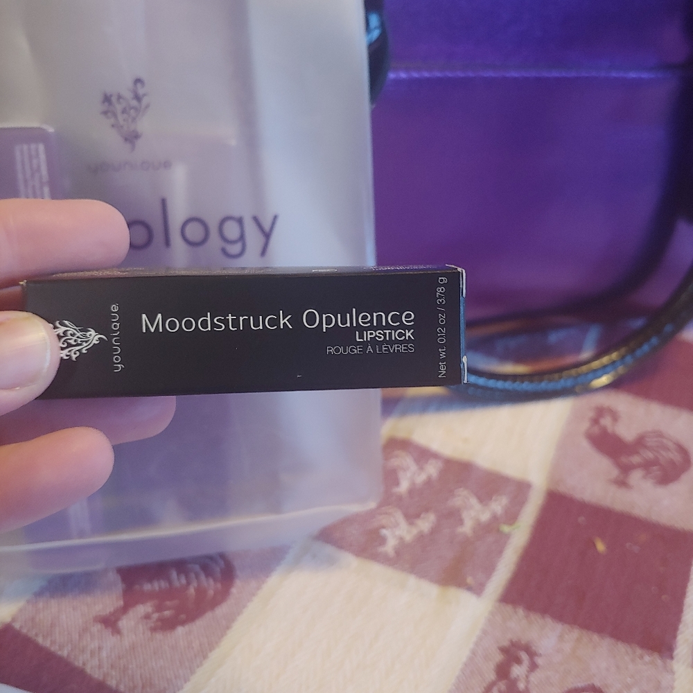 Moodstruck Opulence